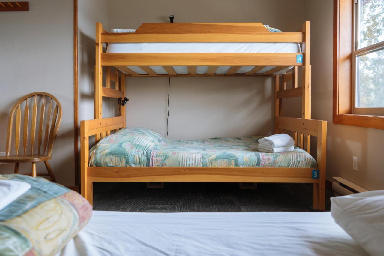 Whalers Guesthouse トフィーノ エクステリア 写真