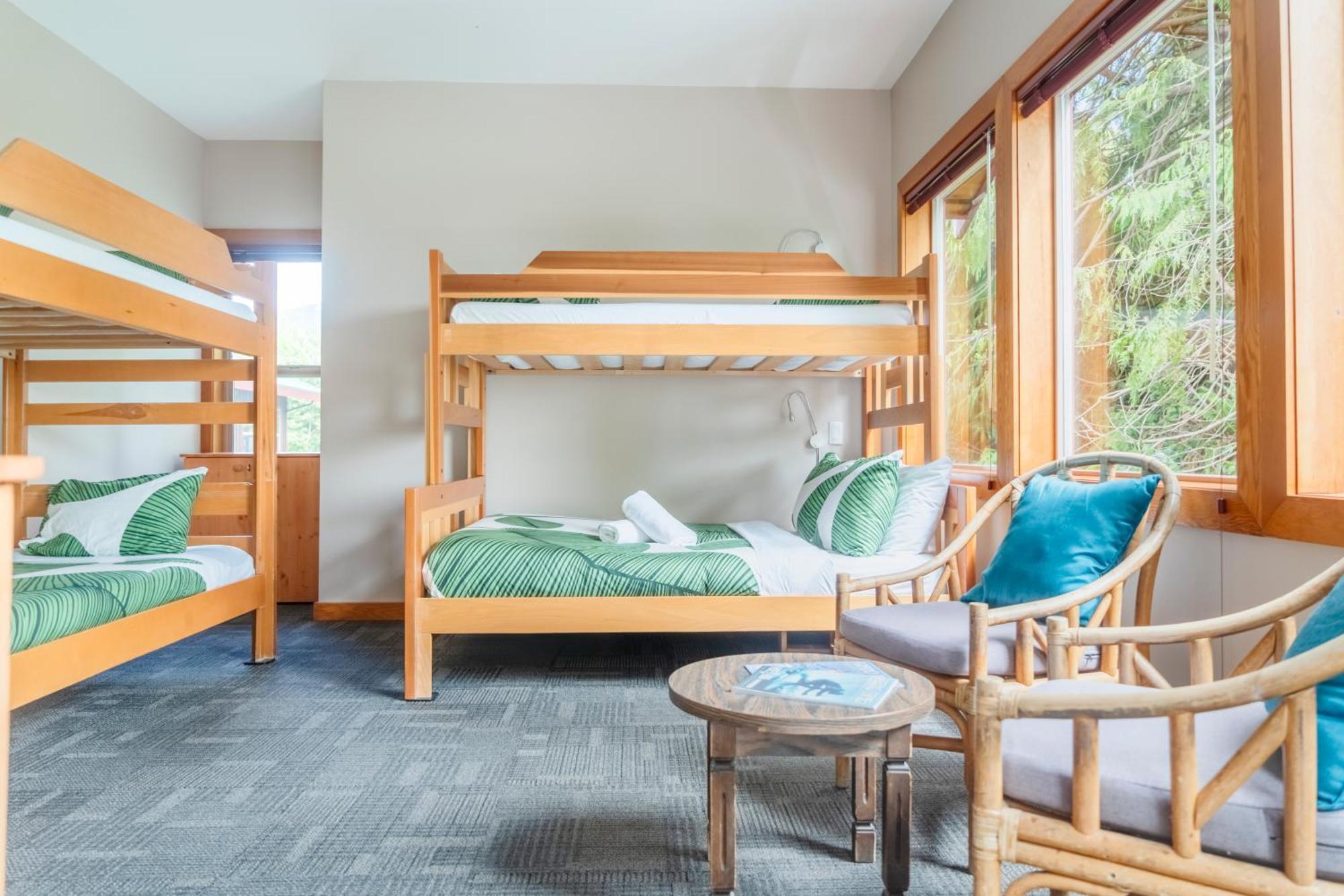 Whalers Guesthouse トフィーノ エクステリア 写真
